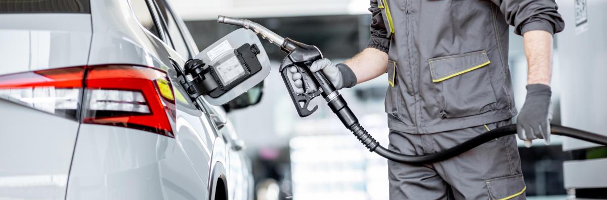 هل تعلم أن أكثر من 150000 شخص يقومون باستخدام الوقود الخاطئ في سياراتهم كل عام